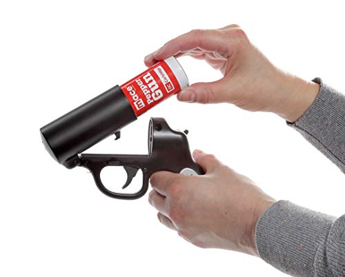 Mace Pepper Spray Gun with Strobe LED (Matte Black) — 20’ Powerful Pepper Spray, Leaves UV Dye on Skin, Integrated LED Light Enhances Aim — Mace Self Defense Spray for Women/Men, Made in The USA